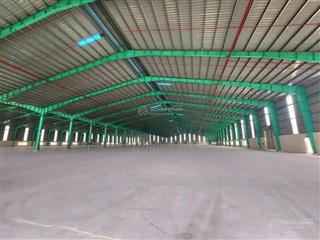 Cần cho thuê kho 7000m2 tại xã an thạnh, bến lức, long an liên  hệ 0978 627 ***