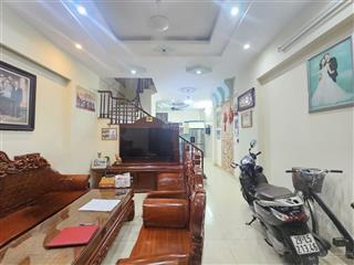 Chủ cần tiền giảm 1 tỷ cần bán gấp nhà phú diễn 55m2, ôtô đỗ cửa giá 9.45 tỷ