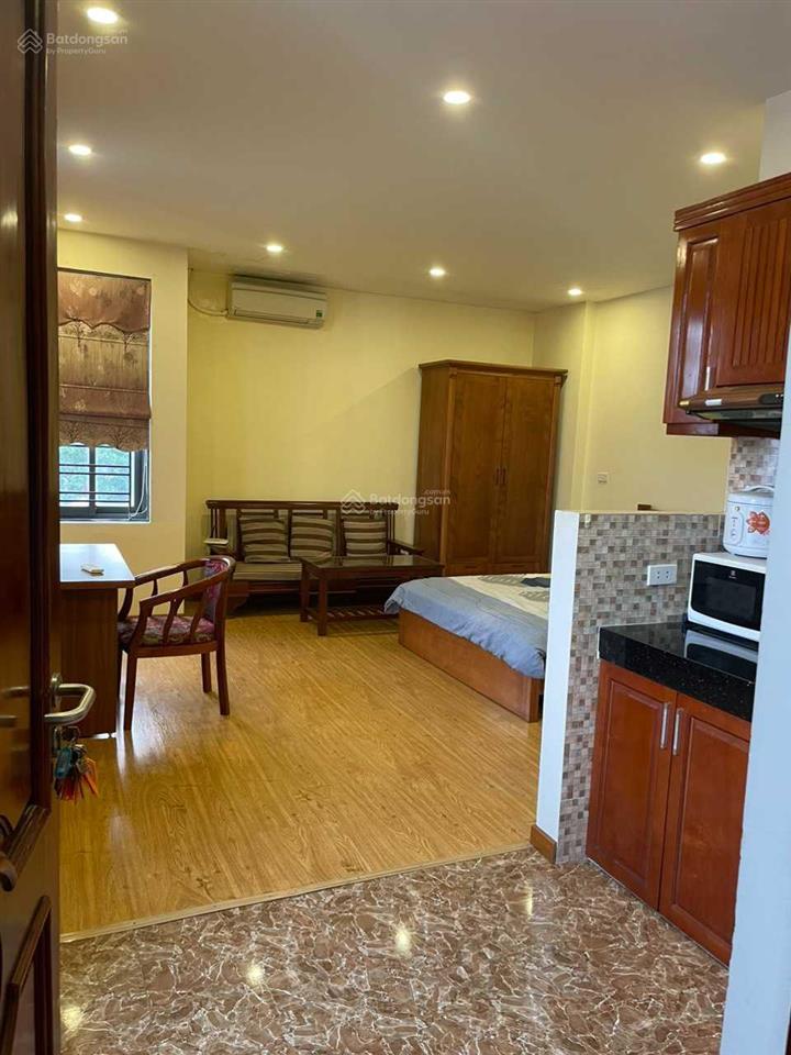 Cc cho thuê chdv ngõ 294 kim mã 35m2 full nội thất có ban công giá 5 triệu mp gửi xe internet