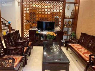 Cho thuê nhà phố đội cấn 110m2 x 4t mt 7m ô tô đỗ cửa giá 26 triệu,  0903 215 ***