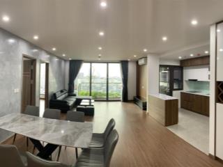 Cho thuê căn hộ 3 ngủ 140m, green diamond 93 láng hạ, full đồ giá 28 tr/th.  0911 400 ***