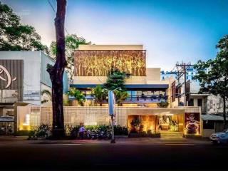 Cho thuê mặt tiền 172b  172c nguyễn đình chiểu, phường võ thị sáu, quận 3. dt 29 x 36m