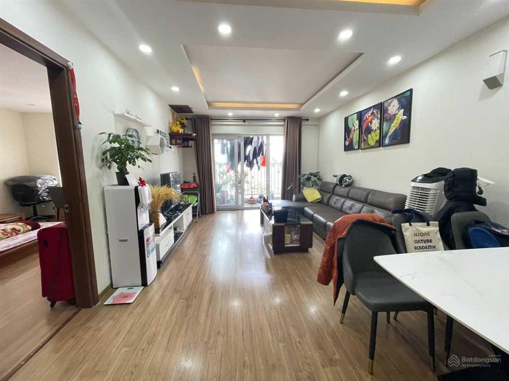 Chính chủ bán căn hộ góc 3pn đẹp view thoáng có lốt xe ô tô hapulico thanh xuân 12,8 tỷ. 0967 175 ***