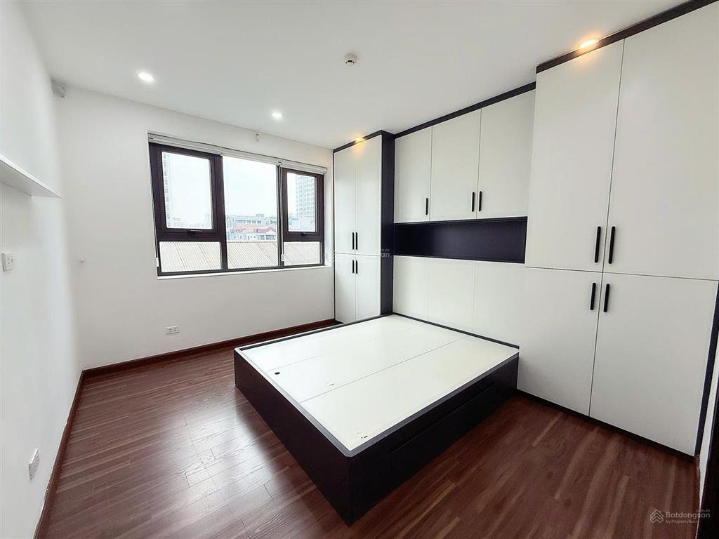Bán gấp căn góc 3pn nội thất đẹp có lốt xe ô tô 35 lê văn thiêm thanh xuân giá 9,6 tỷ  0967 175 ***