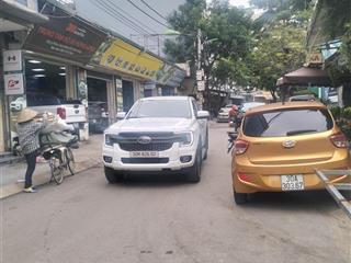 Bá nhà mặt phố lạc long quân, 134 tỷ, 172m2. mặt tiền 11m2. có tl