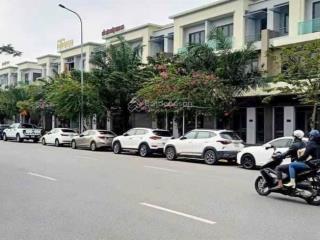 Chính thức mở bán 44 căn shophouse cuối cùng đẹp nhất centa vsip bắc ninh. vốn ban đầu chỉ từ 2 tỷ