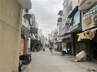 Nóng chỉ 5,8tỷ, khu vực trung tâm, hxh thông đường cách mạng tháng 8 p5 tân bình, ngang 3m dài 14m
