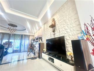 Bán nhà đường lý phục man, 6x11m, gần cầu tân thuận, quận 7, nhỉnh 8 tỷ