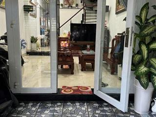 Bán nhà đường phạm hữu lầu, 4x26m, gần phú mỹ hưng, quận 7, chỉ 6.x tỷ