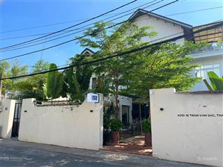Bán siêu biệt thự mặt tiền ngay quốc hương, thảo điền, q.2 14x23m, 2 tầng, hđt 70 triệu/th 46 tỷ