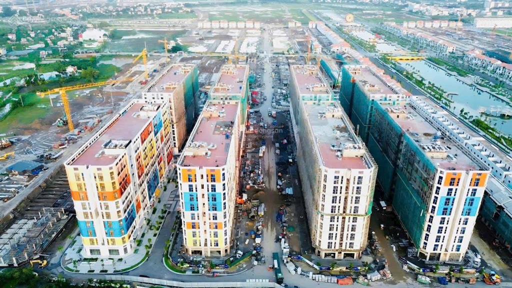 1,8 tỷ căn hộ 3pn của sun group, vài bước ra đài phun nước và 5 công viên lớn, 40p tới hà nội