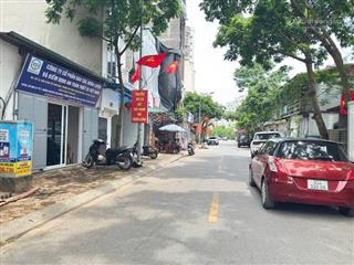 Cần tiền bán gấp mảnh đất phố phạm khắc quảng dt85m, mt 4,5m, kinh doanh, gần trường, công viên,chợ