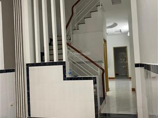 Nhà chính chủ đang cho thuê dt 3x20m trệt lầu sổ công nhận đủ hẻm xe hơi vô nhà giá 4tỷ5 gần emart