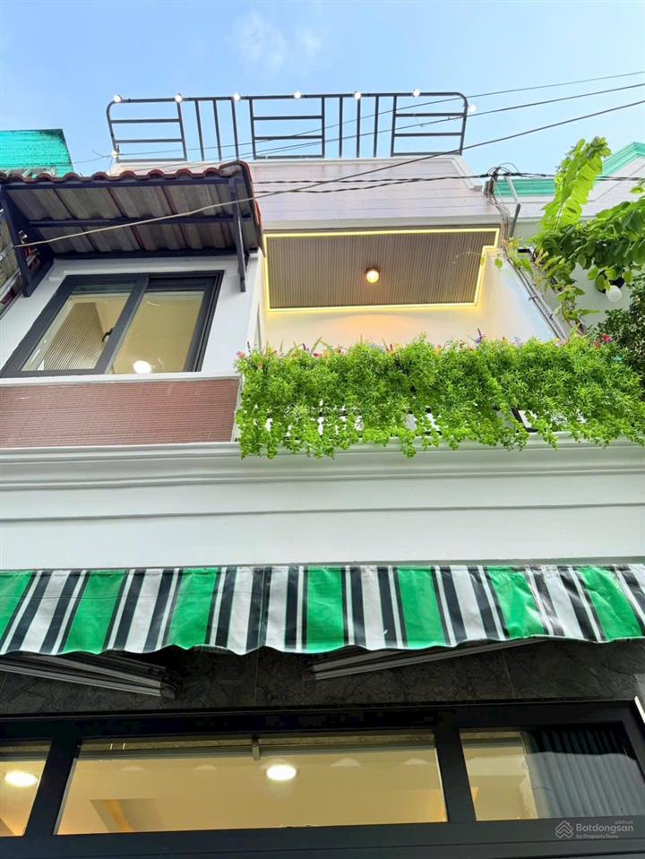 Nhà chủ mới đẹp 3,2x 8 đúc trệt lầu gồm 2 pn 2wc gần ngã 3 tân sơn quang trung p 8 giá 3 tỷ 880 tr