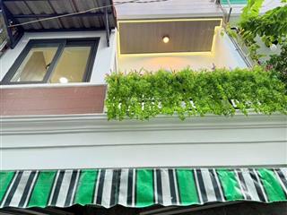 Nhà chủ mới đẹp 3,2x 8 đúc trệt lầu gồm 2 pn 2wc gần ngã 3 tân sơn quang trung p 8 giá 3 tỷ 880 tr