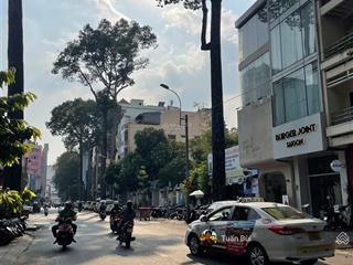 Tài sản mặt tiền lớn quận 1 vietcombank thuê lâu dài vị trí cực hiếm gần hàng xanh