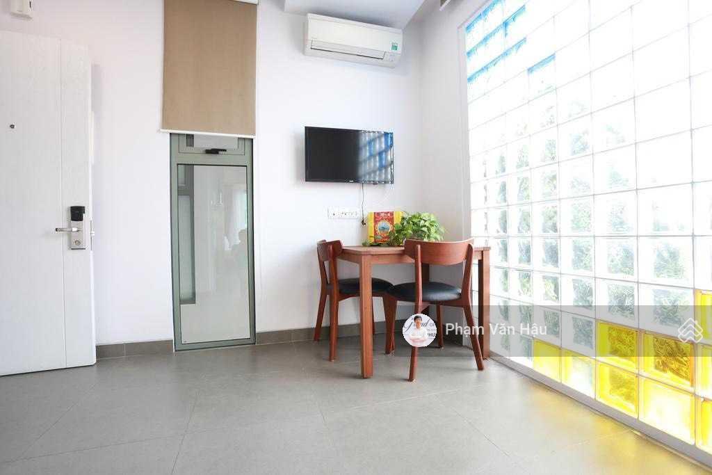 Bán nhà chia tài sản, tòa nhà chdv kiểu mới mặt tiền thảo điền, q2. dt 10x26m hđ thuê 250tr/th