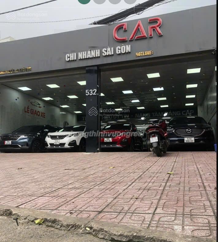 Bán rất gấp, nhà mặt tiền quốc lộ 13, vị trí vàng, đối diện vạn phúc, dt 12x50m, hđt 100tr/tháng