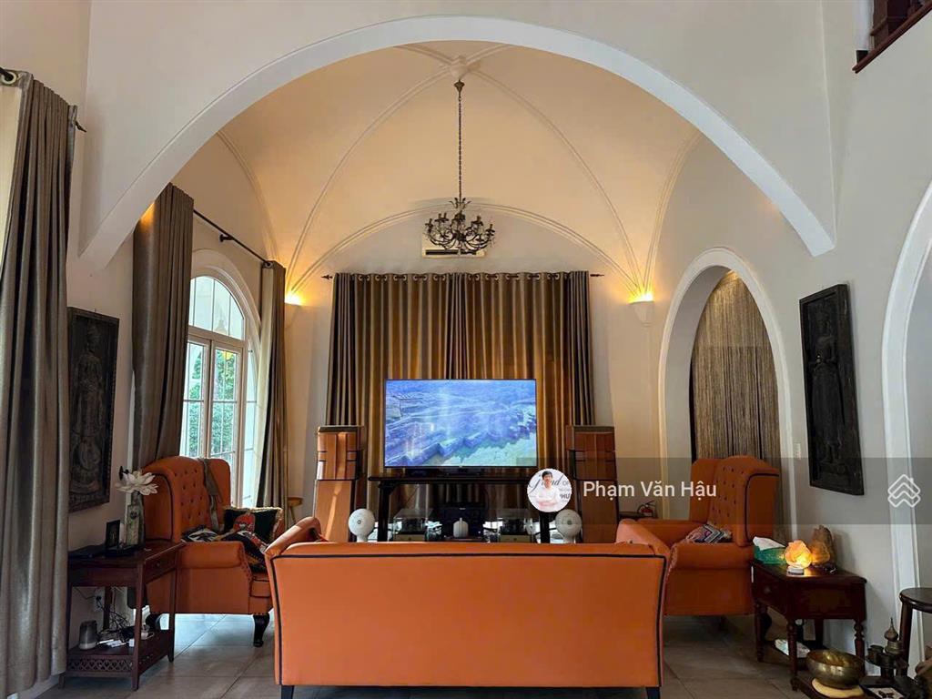Siêu phẩm biệt thự đẹp compound thảo điền 1, góc 2 mt nguyễn văn hưởng  thảo điền  dt 22x30m