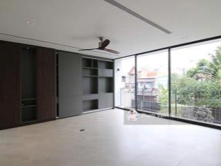 Biệt thự thảo điền tuyệt tác kiến trúc sang trọng giữa lòng quận 2, 7x30m, có hồ bơi, thang máy