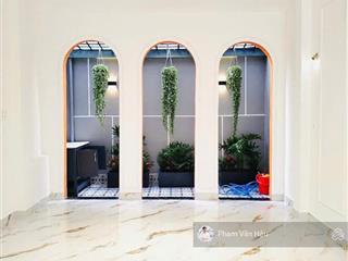 2mt quốc hương  trung tâm thảo điền  kinh doanh đỉnh  hđ thuê 60tr/th  giá chốt chỉ 23 tỷ
