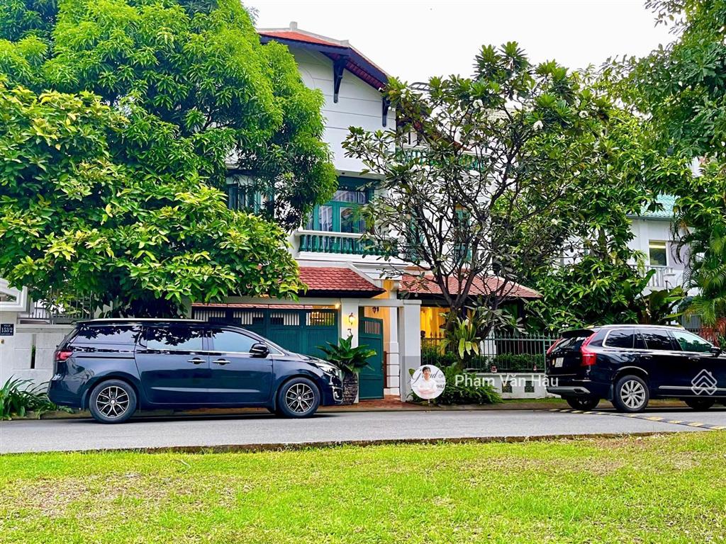 Biệt thự 15x20.5m khu compound ven sông sài gòn, thiết kế đẹp, an ninh, đẳng cấp dành cho chủ nhân