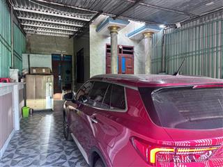 Cần cho thuê nhà nguyên căn 129m2 (6x21,5) có sân ô tô  xây sẵn 2 phòng ngủ  2 wc