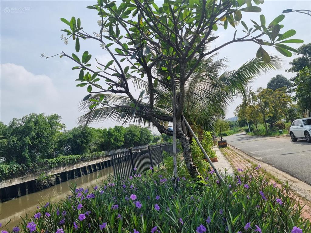 Mình cần bán đất mặt tiền đường nhựa 10m view sông  220m2 sổ hồng riêng kdc vĩnh phú 1