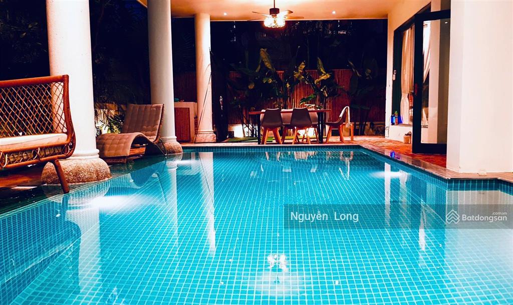 Bán nhà mt siêu hiếm nguyễn văn hưởng, phường thảo điền 20x21m, hdt 250 triệu giá 110 tỷ