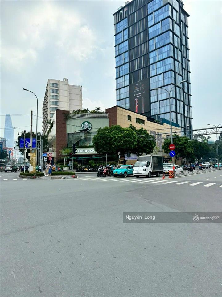 Giảm 30 tỷ bán nhà 2 mt hai bà trưng+ trần quốc toản 12x16m đang cho phúc long thuê 380 triệu/tháng