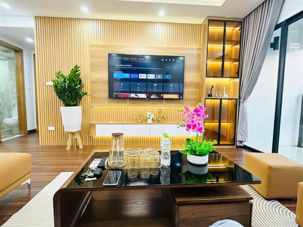 Bán chung cư 3pn, 2wc, 119m2, view đẹp tại trung hòa nhân chính, chỉ với 12 tỷ vnd 0936 071 ***