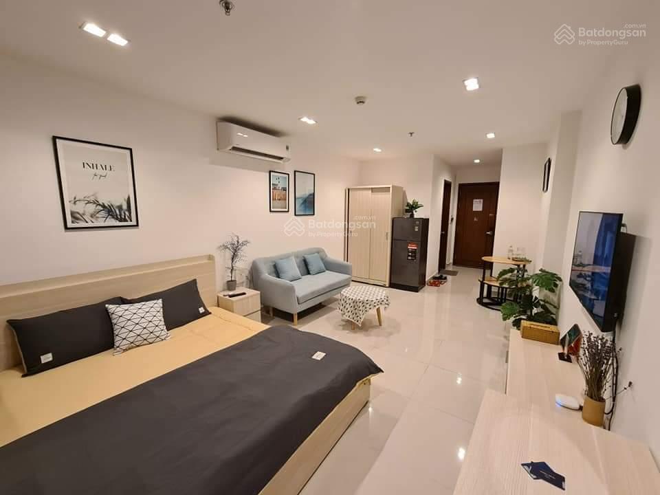 Cho thuê cc sky center, phổ quang, 9 triệu  11 triệu, 36m2, 1pn, 1wc full nội thất  xem nhà