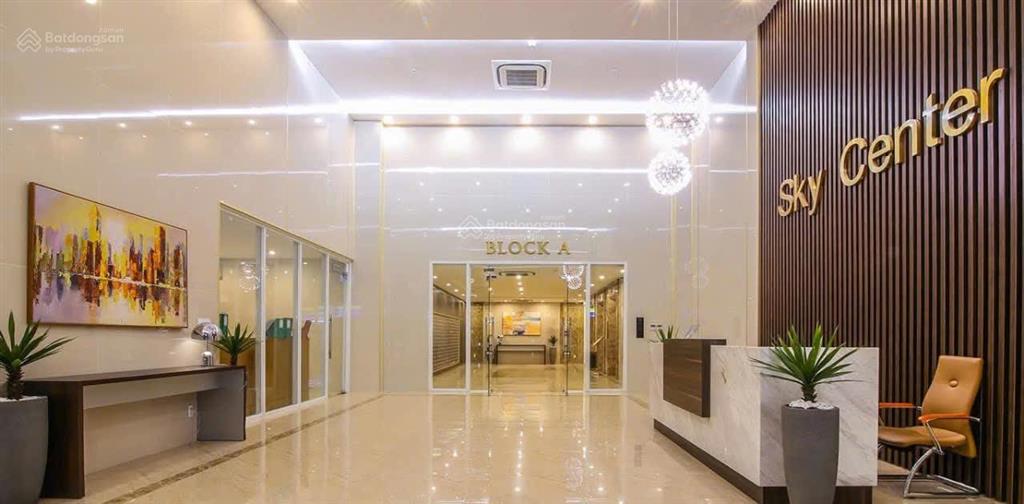 Cho thuê oficetel ở và làm văn phòng đẹp tại sky center, phổ quang, p2, tân bình, 11 triệu, 50 m2