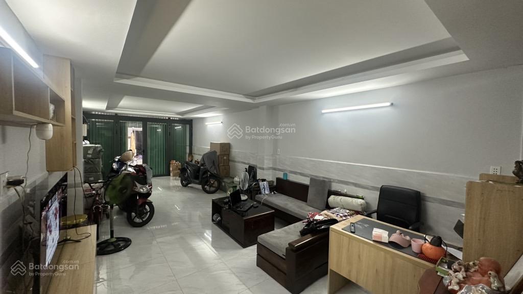 Giá tốt 4 tầng  hxh 7m huỳnh văn bánh  phú nhuận  80m2(4x20) chỉ 13.9 tỷ còn tl
