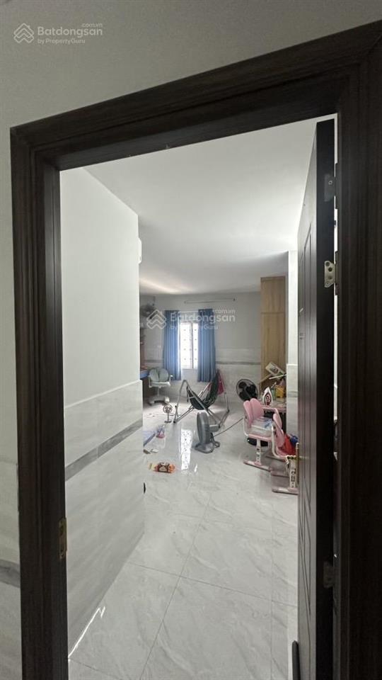 Giá tốt 4 tầng  hxh 7m huỳnh văn bánh  phú nhuận  80m2(4x20) chỉ 13.9 tỷ còn tl