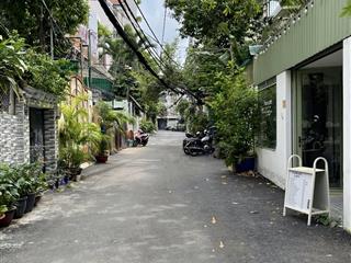 Diện tích rộng giá tốt  hxh khu vip huỳnh văn bánh  116m2(mt 4.6m) chỉ 17,5 tỷ
