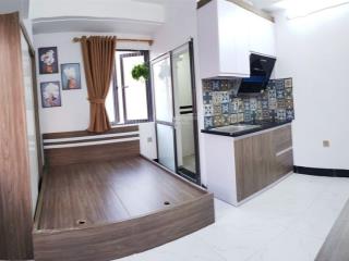 Phòng nhân hòa thang máy full đồ có ban công chỉ 4tr3/tháng