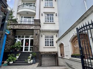 Ngay nhà ga t3, biệt thự mặt tiền phan thúc duyện, 5tầng (10 x 17) có thang máy, nội thất đá quý