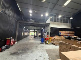 Mặt bằng gara rộng 600m2 tại thạnh mỹ lợi, quận 2  xe tải 8 tấn vào tận nơi. giá thuê 40tr (tl)