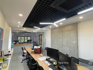Sàn văn phòng rộng dt 120m2 đường trần văn sắc, thảo điền, quận 2. giá thuê 50tr/th