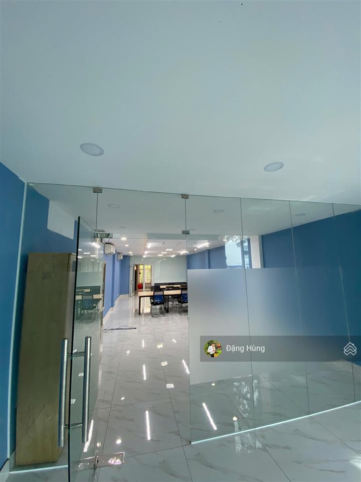 Cho thuê sàn văn phòng mặt tiền vũ tông phan, an phú (70m2). sẵn hầm + thang máy. giá thuê 18tr/th