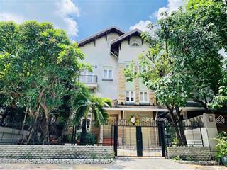 Biệt thự thảo điền fideco  4 tầng sân vườn (rộng 13x25m) đầy đủ nội thất. giá thuê 90tr/th