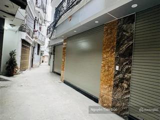 Tin chuẩn. bán nhà quan hoa, cầu giấy 51m2, 5t thang máy, xây mới tinh, trước nhà rộng 4m, 12.8 tỷ
