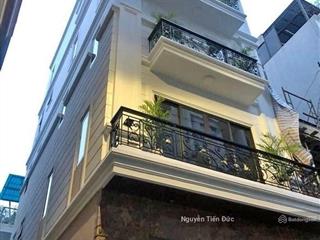 Chỉ 9.2 tỷ  bán gấp nguyễn khánh toàn, dt 41.6m2 x 6 tầng thang máy, xây mới hiện đại, sổ nở hậu