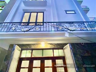 Bán gấp nhà trung kính, chỉ 8 tỷ, dt 34m2 x 5 tầng, xây mới tinh, full nội thất, ngõ rộng 3m