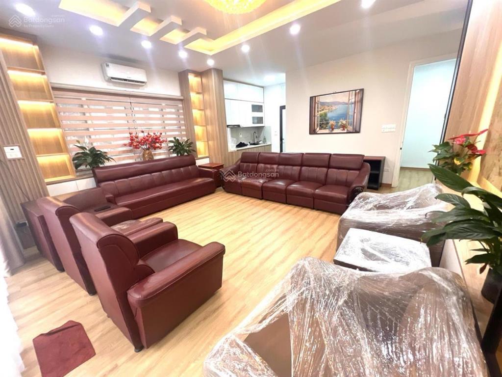 Bán nhà mặt phố, p. ô chợ dừa, 42m2 5t thang máy, kinh doanh sầm uất, thiết kế hiện đại, 18.9 tỷ