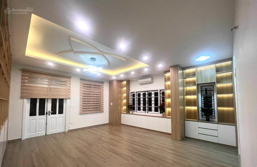 Bán nhà mặt phố, p. ô chợ dừa, 42m2 5t thang máy, kinh doanh sầm uất, thiết kế hiện đại, 18.9 tỷ