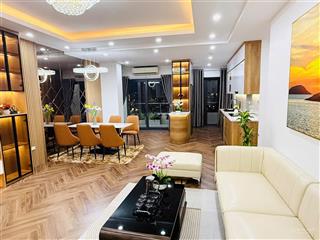 Bán căn góc 93m2 ban công đông nam. tầng trung đẹp