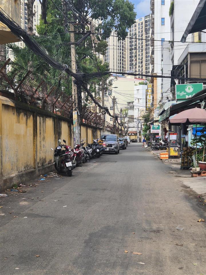 Bán nhà 5.4x19m 7 tầng thang máy cao thắng q10  hợp đồng thuê 60 triệu  giá 26 tỷ  0906 366 ***