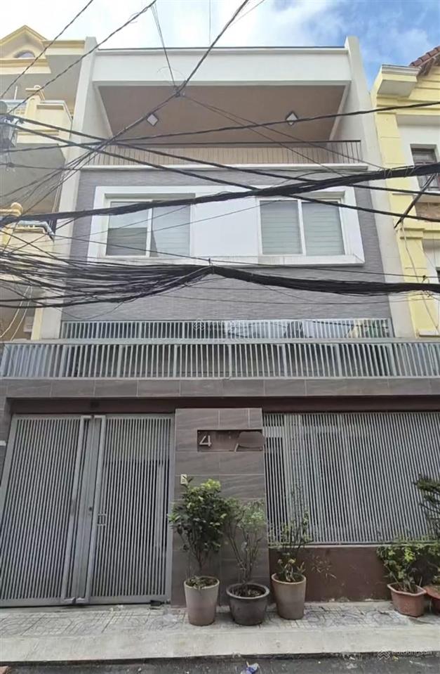 Bán nhà 7x14.5m, 3 lầu hxh nhựa sư vạn hạnh, p12, q10  giá chỉ 26 tỷ 0906 366 ***